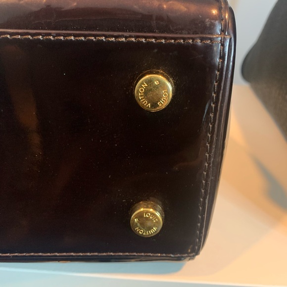 Louis Vuitton Monogram Vernis Brea Bag in great Preloved condition - Picture 5 of 12